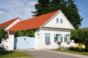 Pension Buch, Bed and Breakfast